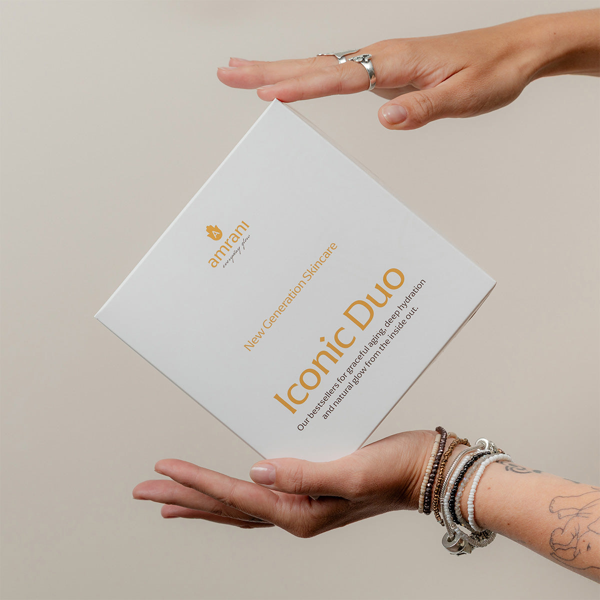 Iconic duo: Ageless Collagen + Balance Hyaluronic Acid